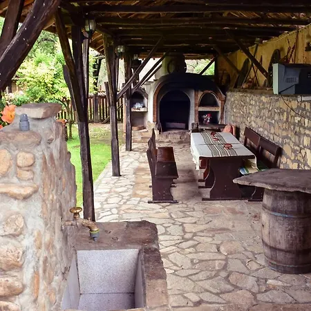 дядо петковата къща * Elena