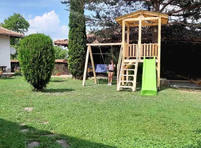 дядо петковата къща Feriehus